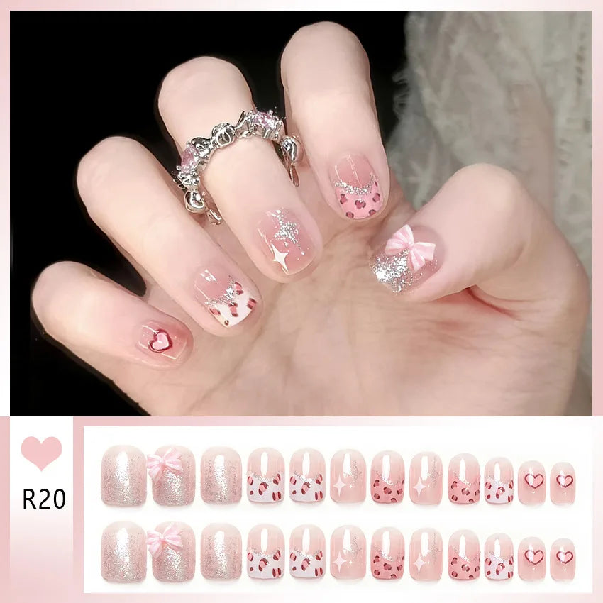 Bow & Heart Pattern Korean French Press-On Nails – Short Round, 24 Pcs