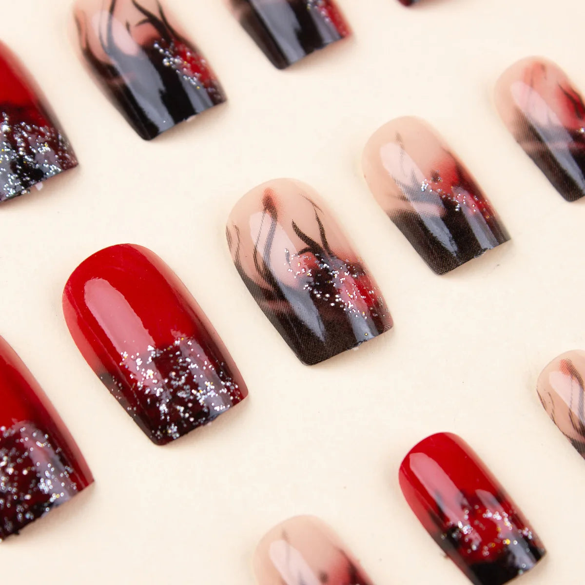 Short Medium fake nails for women Gradient red black colors flame glitters design square nail tips full cover press on nails art