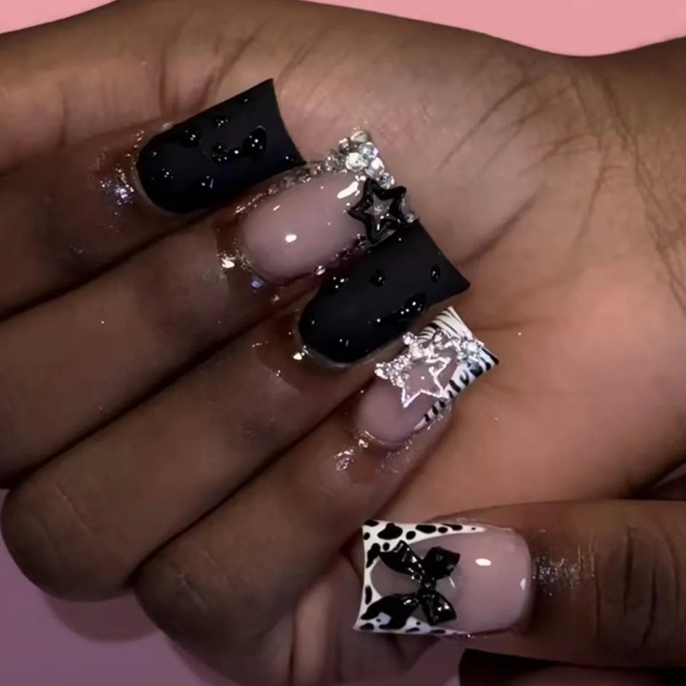 Glossy Black Bow & Star Rhinestone Press-On Nails – Short Duckbill, 24 Pcs
