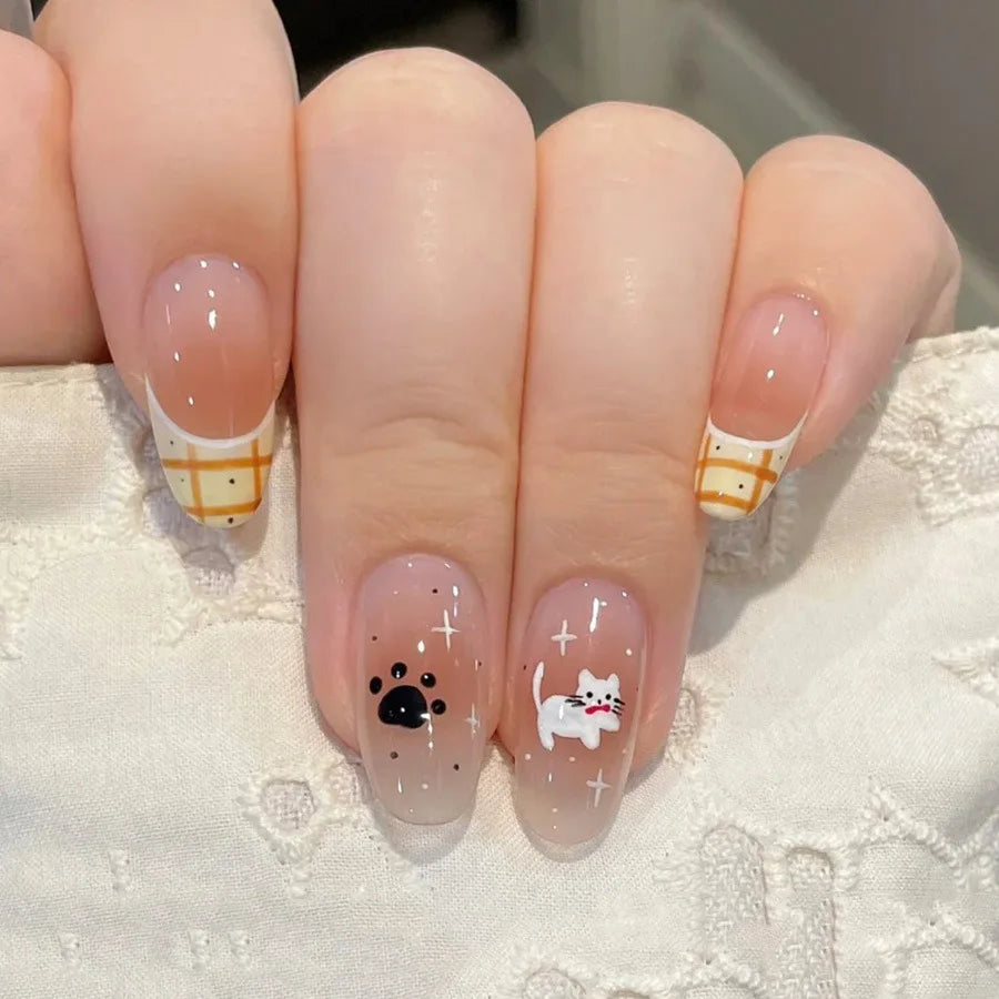 Short Medium fake nails for women gilrs nude beige gradient brown kawaii cartoon cute cat footprint almond square press on nail