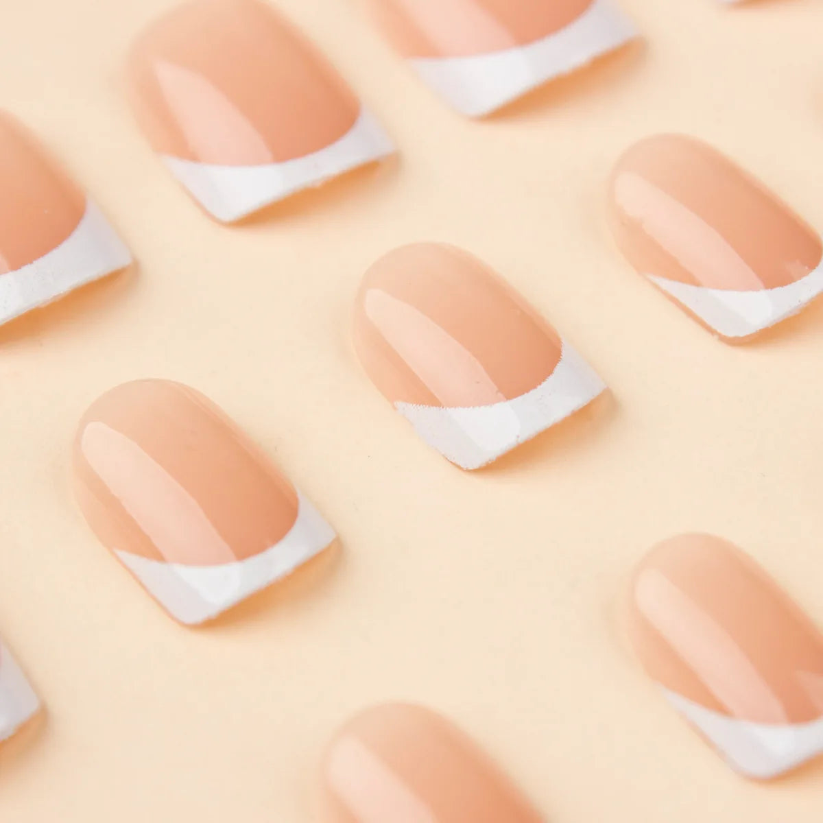 Short Square Fake Nails for Women Girls French Style Nude Nail Tips for Daily Use Full Cover Faux Ongles Press On False Nail Art