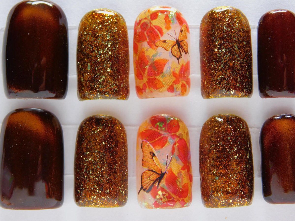 Autumn Butterfly and Leaf Cat-Eye Glitter Nail Set