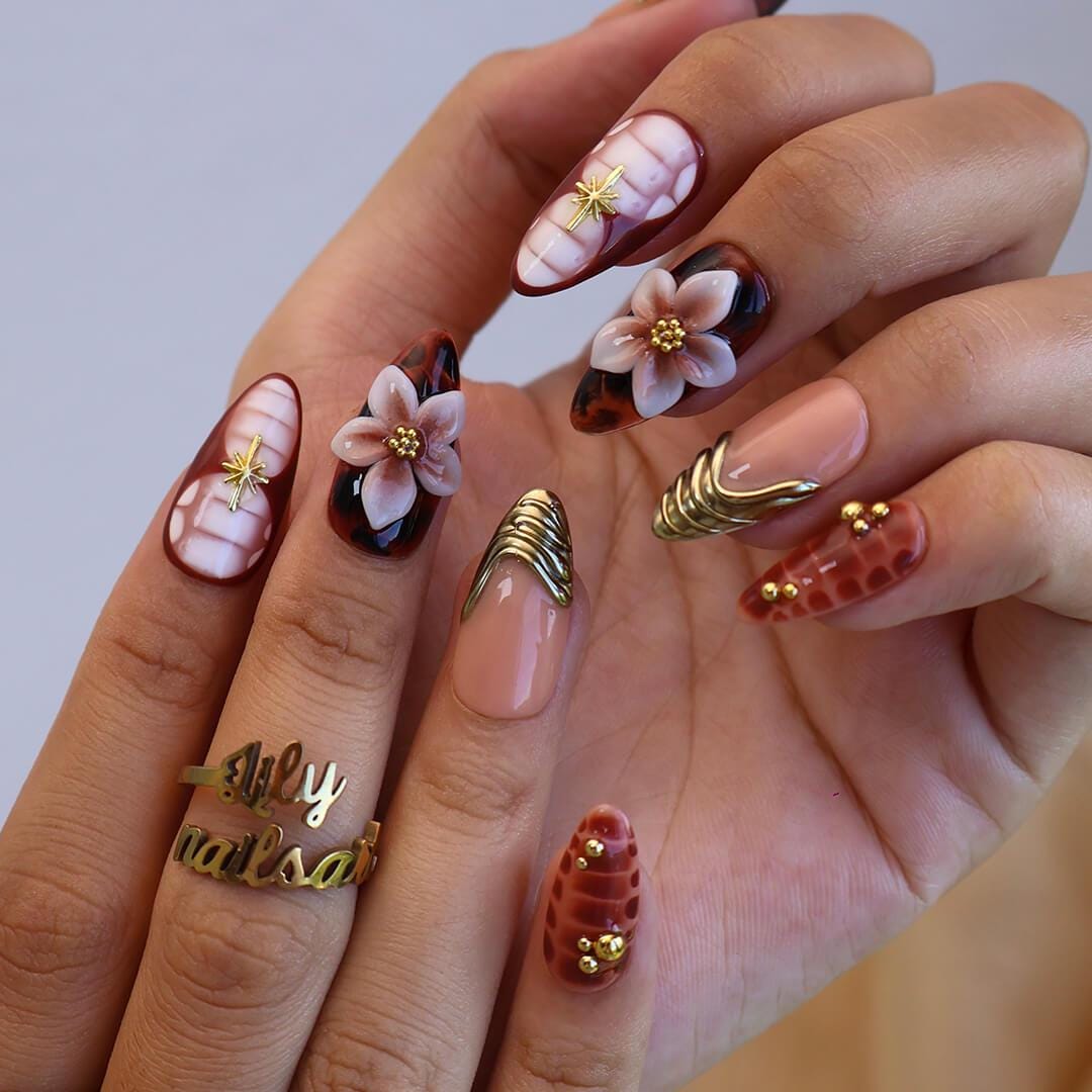 Autumn Tortoiseshell, Reptile-Scale & 3D Floral Gold Accent Nail Set