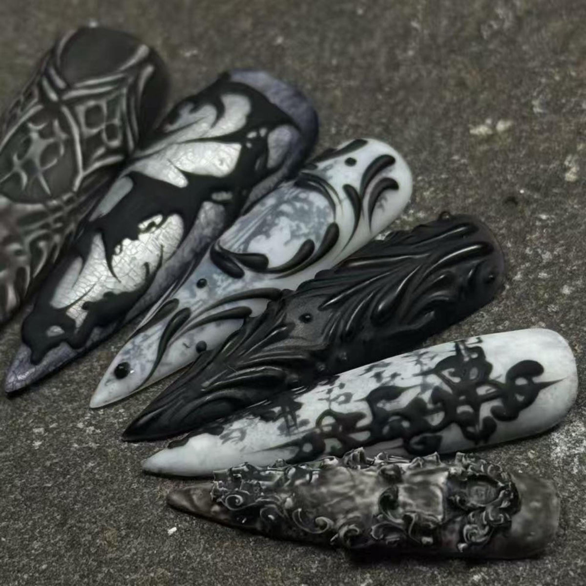 Black and White Gothic Aura Marble Nail Set With Raised Swirls