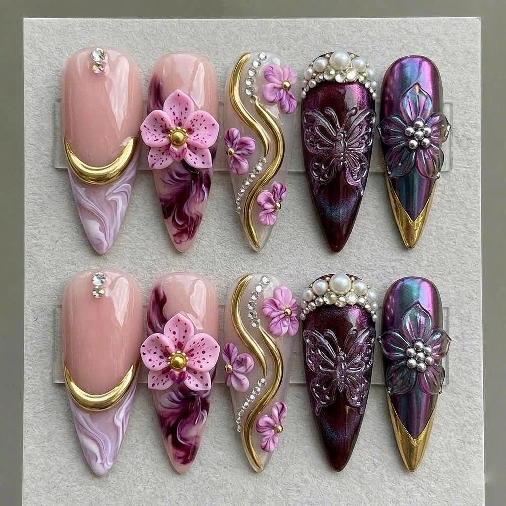 Blush Pink and Plum Floral Butterfly Nail Set With Gold Details