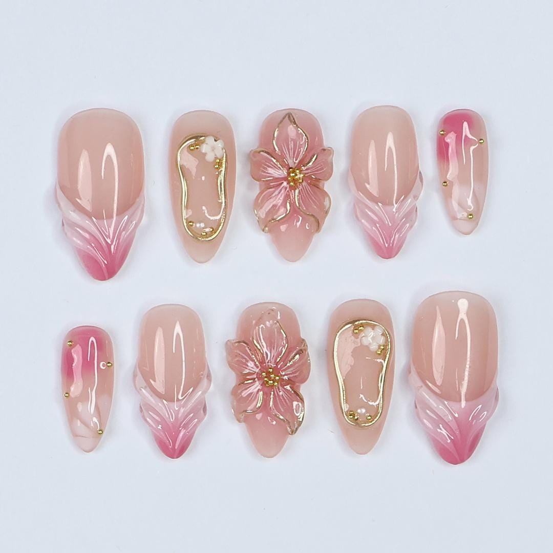 Blush Pink Ombré Floral Wedding Press-On Nails with 3D Flowers and Gold Details