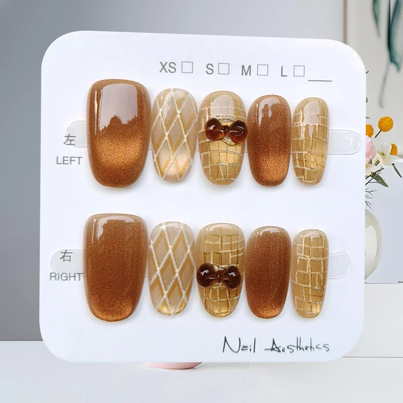 Caramel Cat Eye and Gold Plaid Bow Nail Set