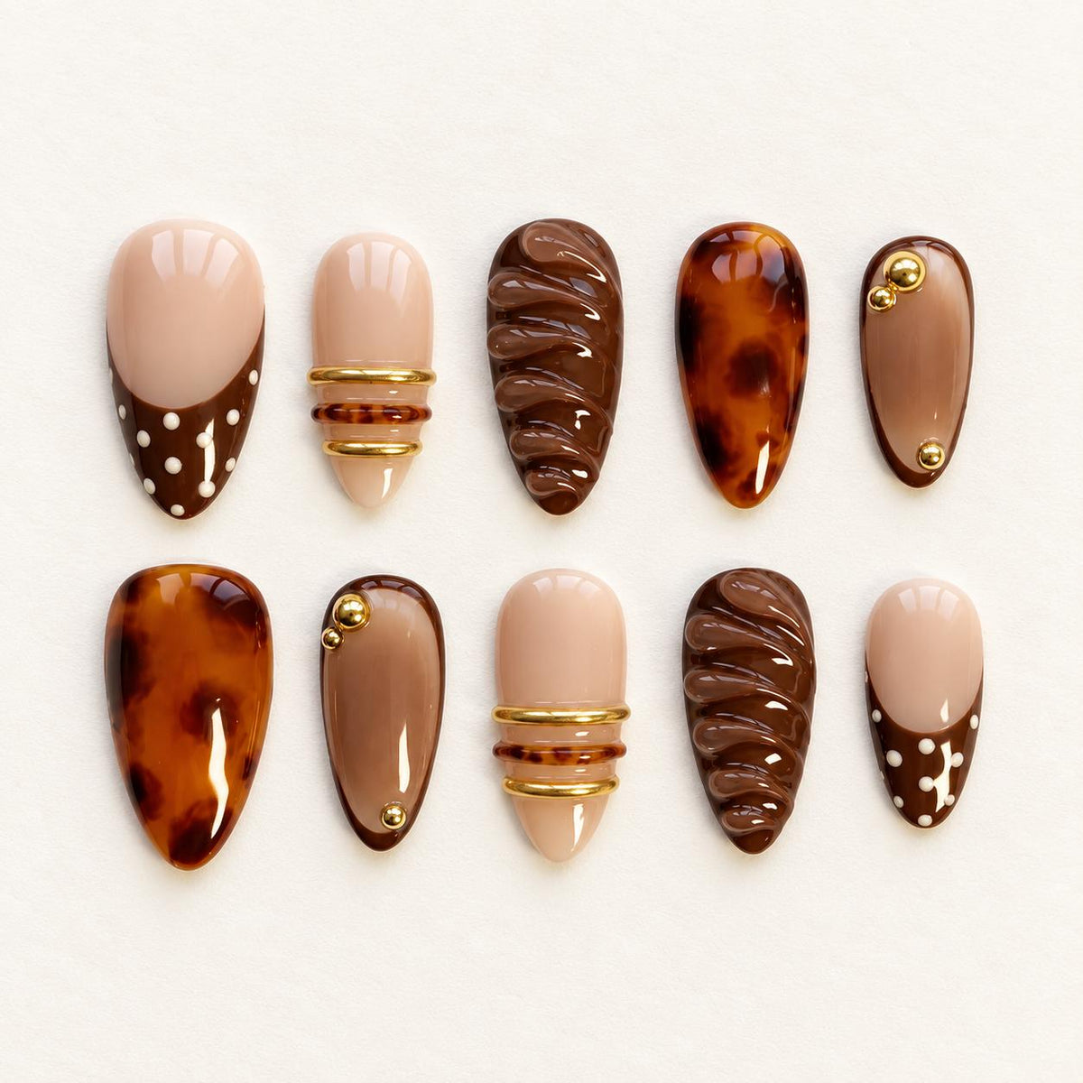 Chocolate Café Press-On Nail Set with Tortoiseshell, Croissant-Inspired Details and Gold Accents