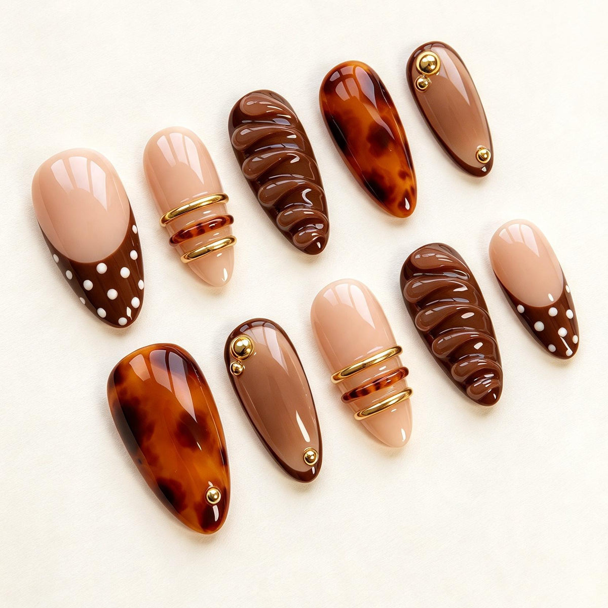 Chocolate Café Press-On Nail Set with Tortoiseshell, Croissant-Inspired Details and Gold Accents