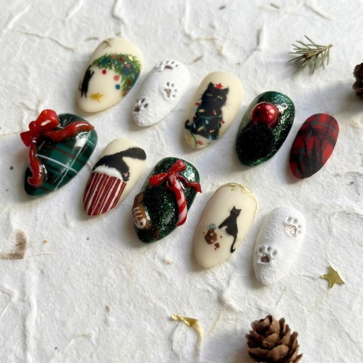 Christmas Cat Plaid Press On Nails With Glitter, Fuzzy Details and 3D Bows