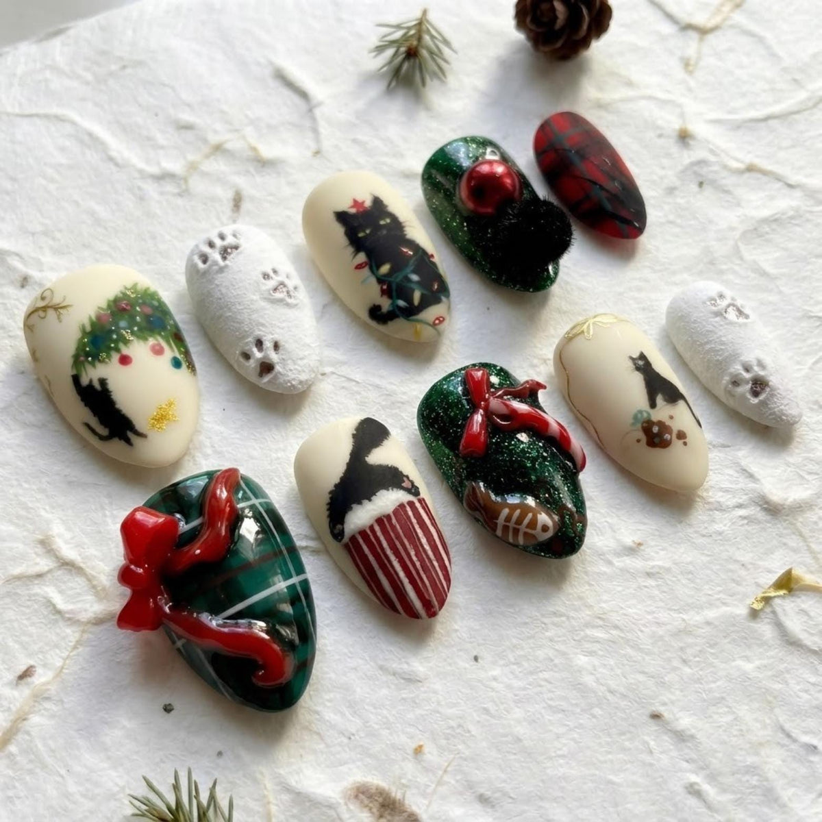 Christmas Cat Plaid Press On Nails With Glitter, Fuzzy Details and 3D Bows