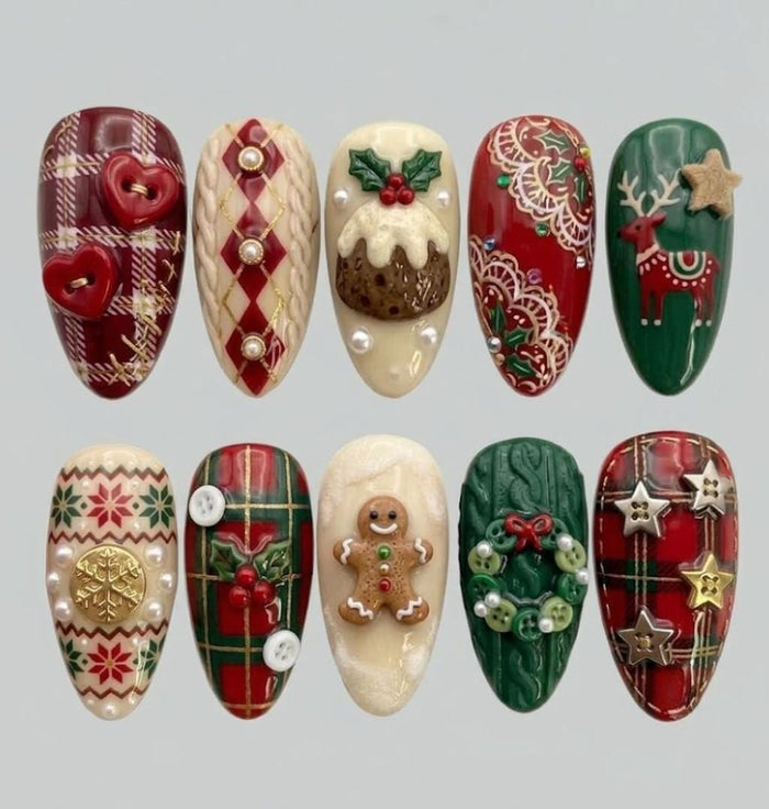 Christmas Plaid Press On Nails With 3D Gingerbread, Wreath, Reindeer and Heart Details