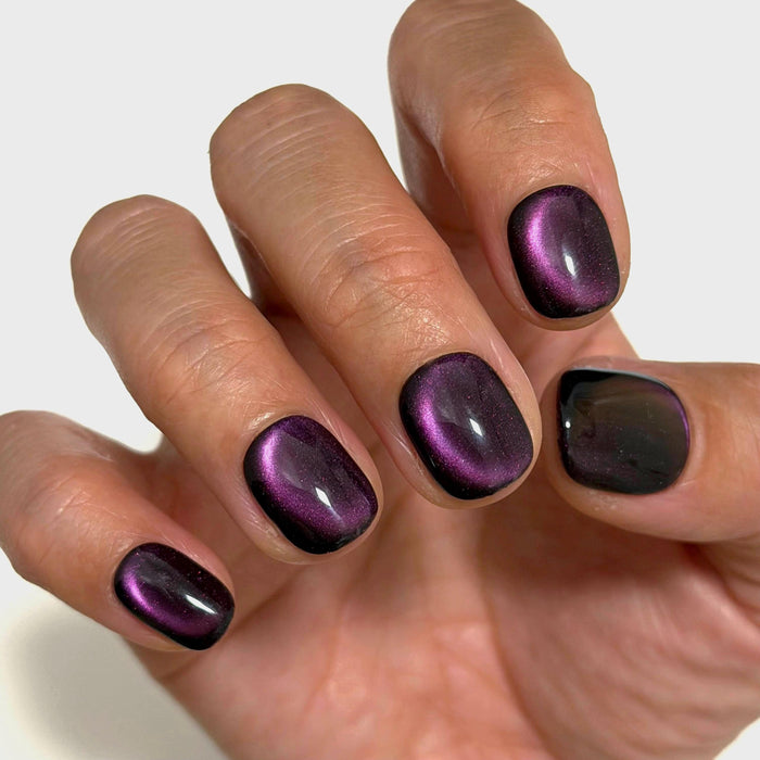 Deep Plum Cat Eye Press-On Nails With Purple-Magenta Shimmer