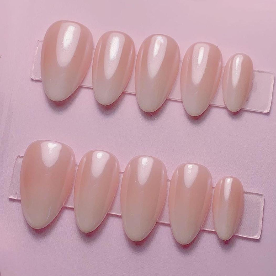 Glazed Nude Pink Ombré Press-On Nails