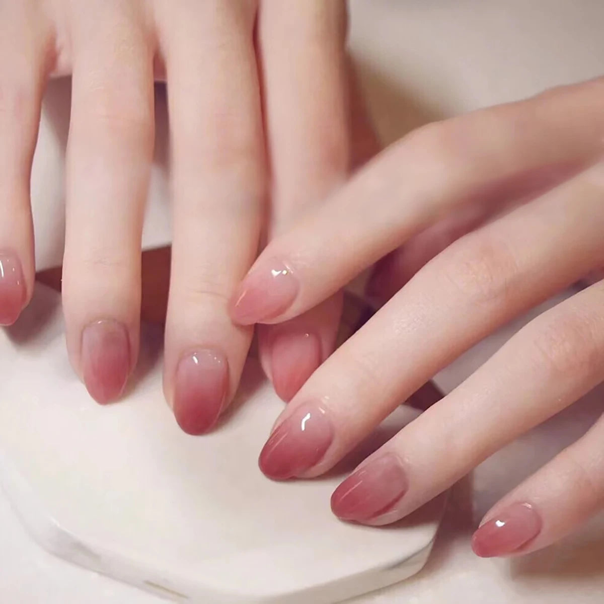 Glossy Berry Pink Ombre Nail Set