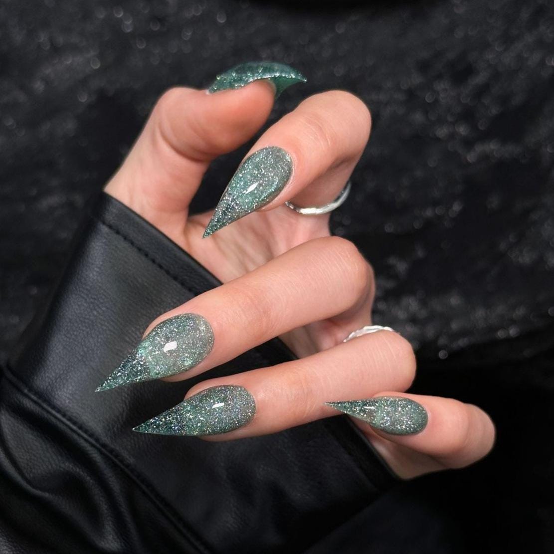 Gothic Witchy Dark Gray-Green Glitter Press-On Nail Set