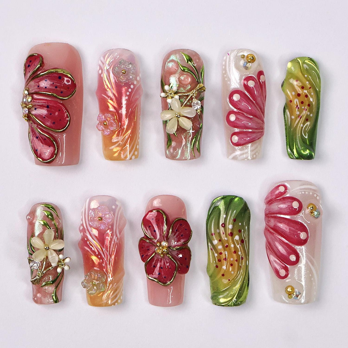 Hibiscus Floral Nail Set for Spring and Vacation With Gold Details