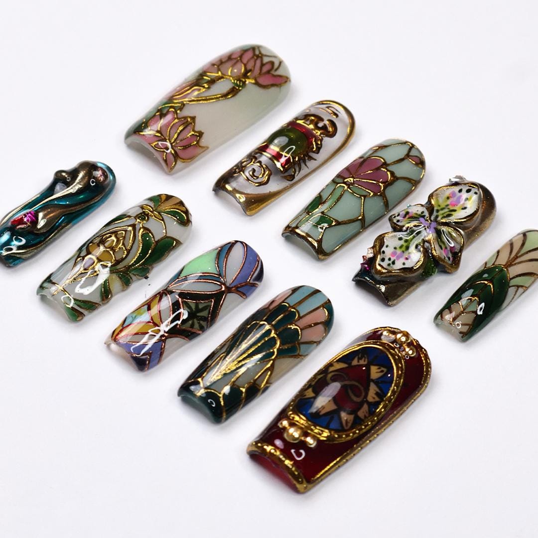 Jewel-Tone Stained Glass Floral Press-On Nail Set With Gold Details