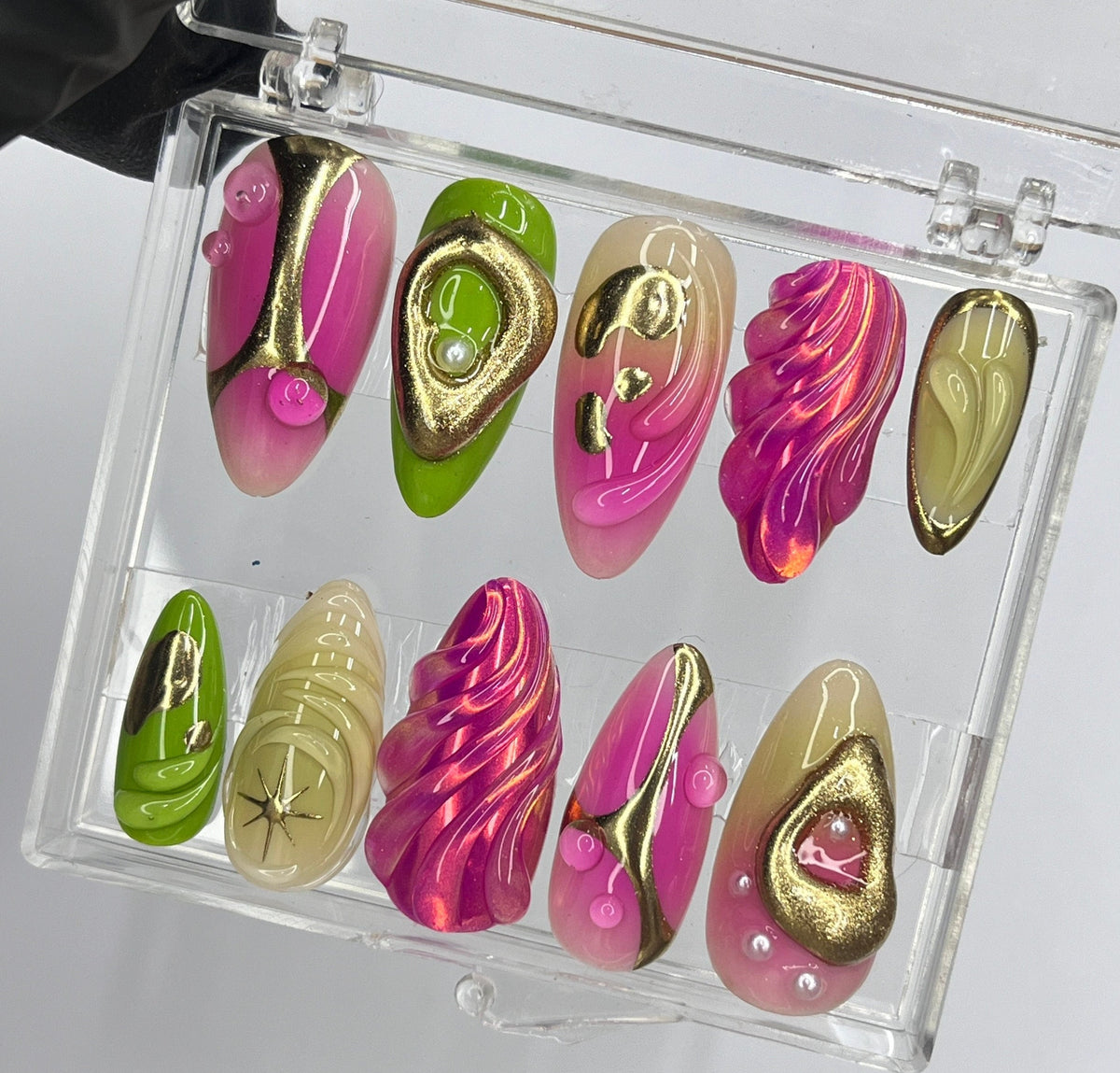 Magenta Pink and Lime Green Sculptural Swirl Press-On Nails with Gold Accents