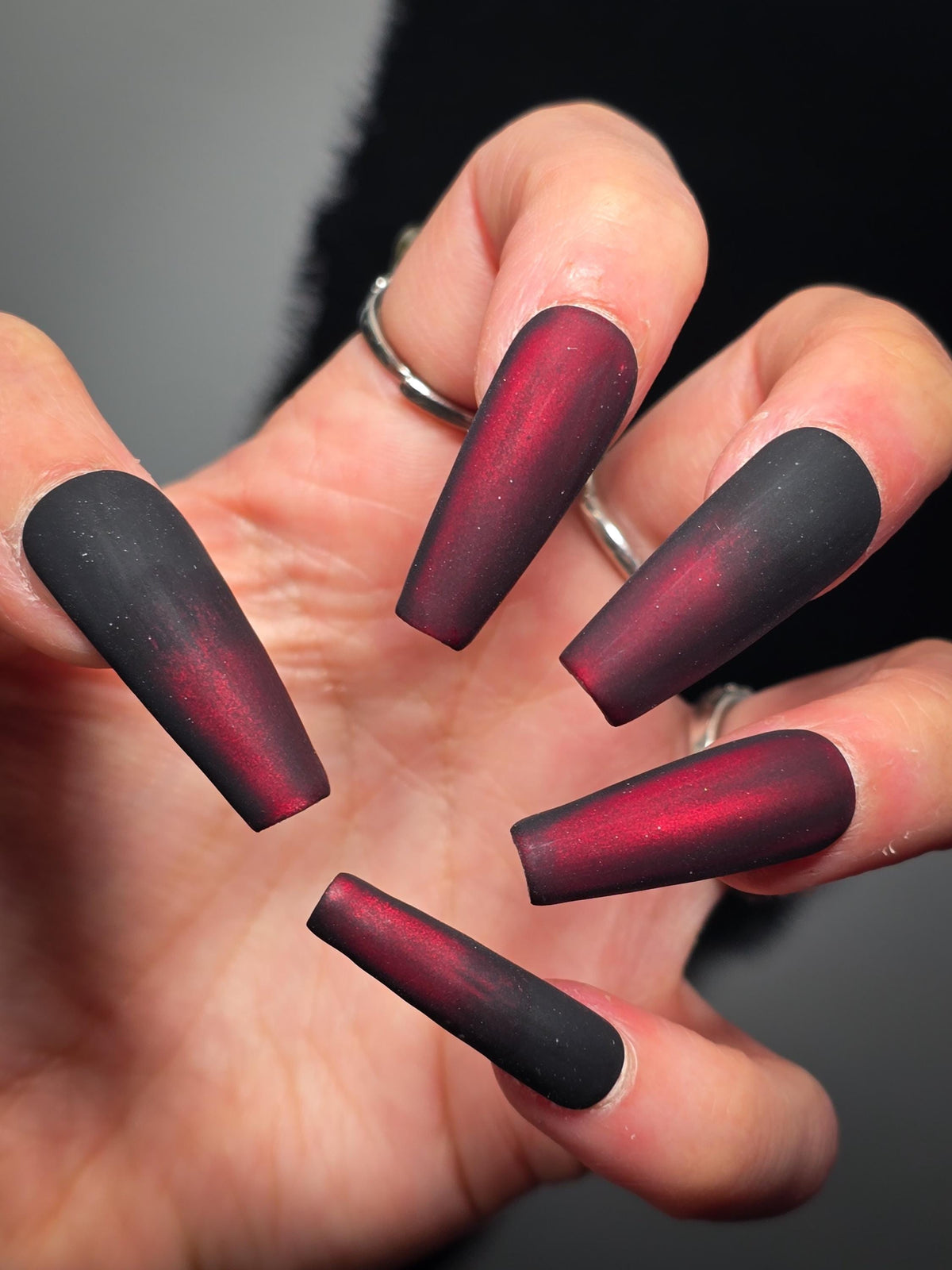 Matte Black and Vampire Red Ombre Nail Set