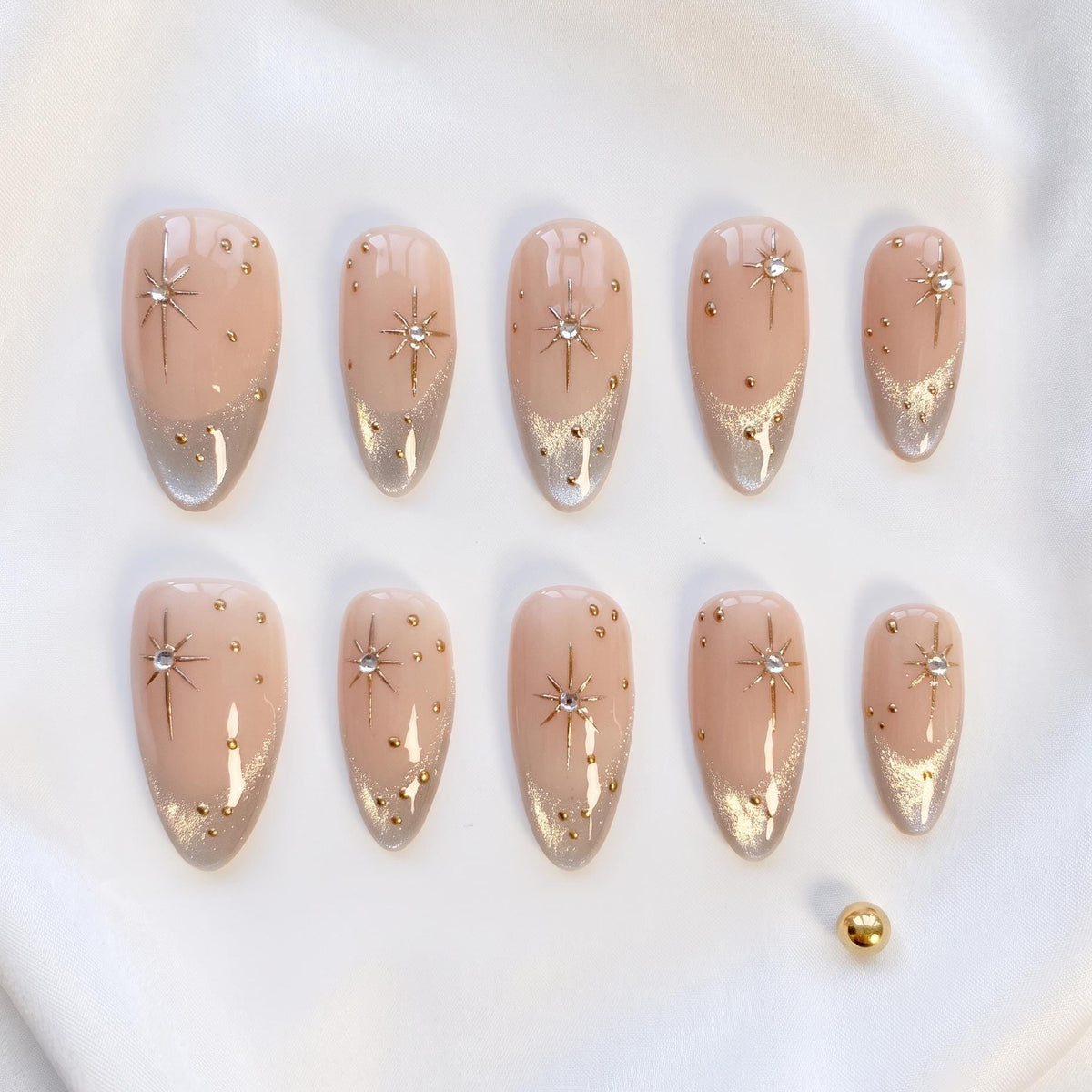 Nude Pink Gold Starburst French Tip Nail Set