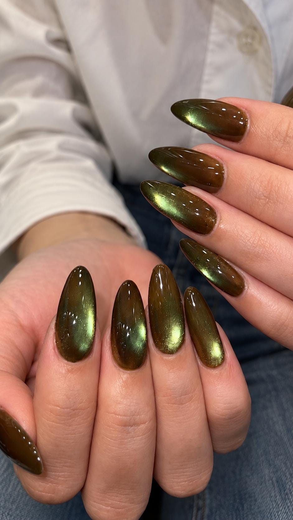 Olive Green Cat Eye Press-On Nails With Bronze-Gold Shimmer