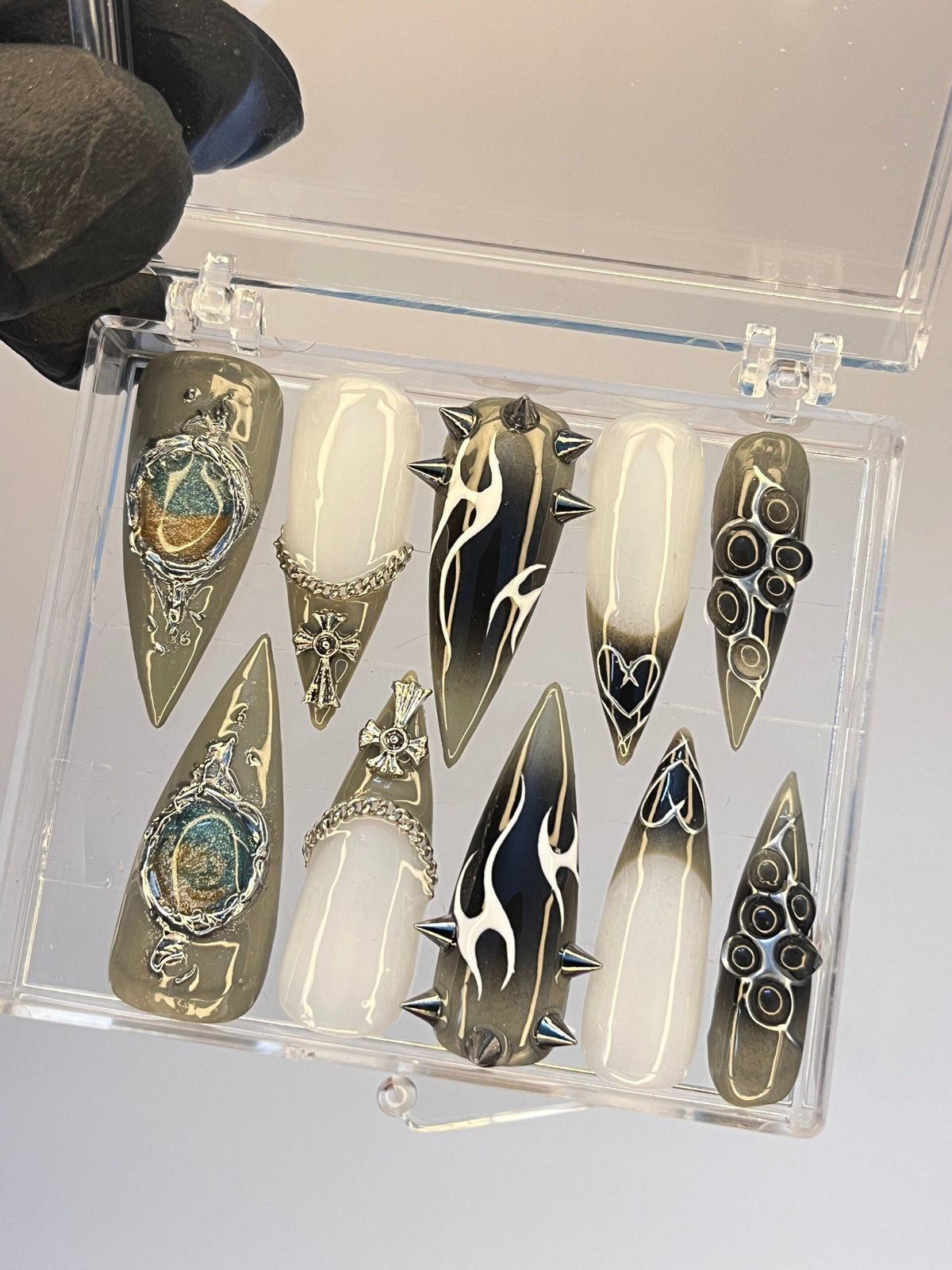 Ornate Black, Ivory & Olive-Gold Punk Emo Nail Set with Raised Embellishments