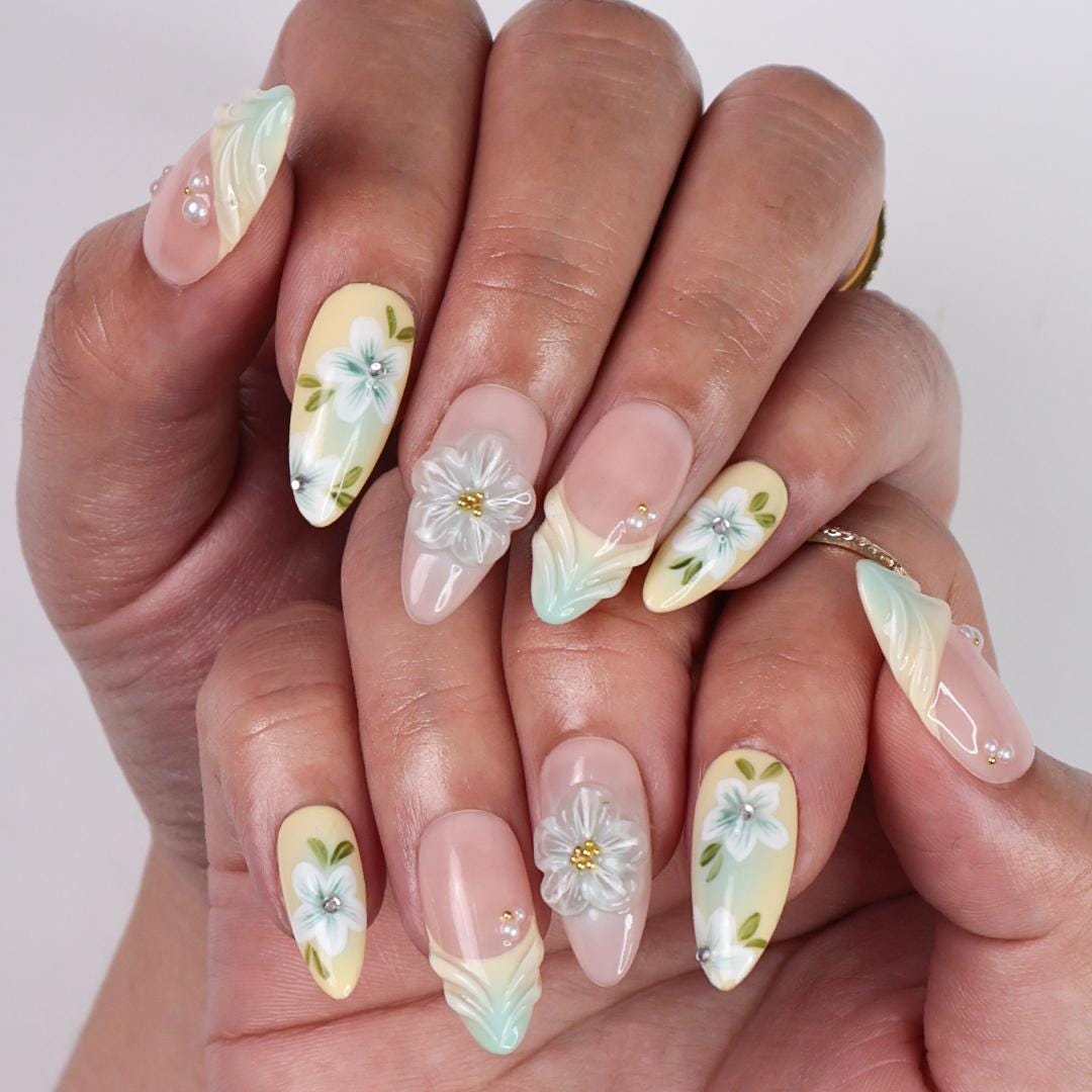Pastel Floral Press On Nails with 3D White Flowers and Mint Tips