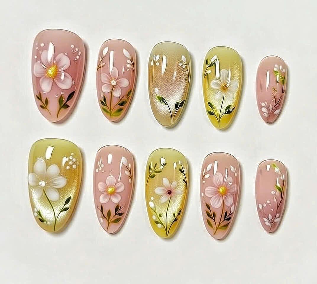 Pastel Pink and Yellow Floral Press-On Nail Set