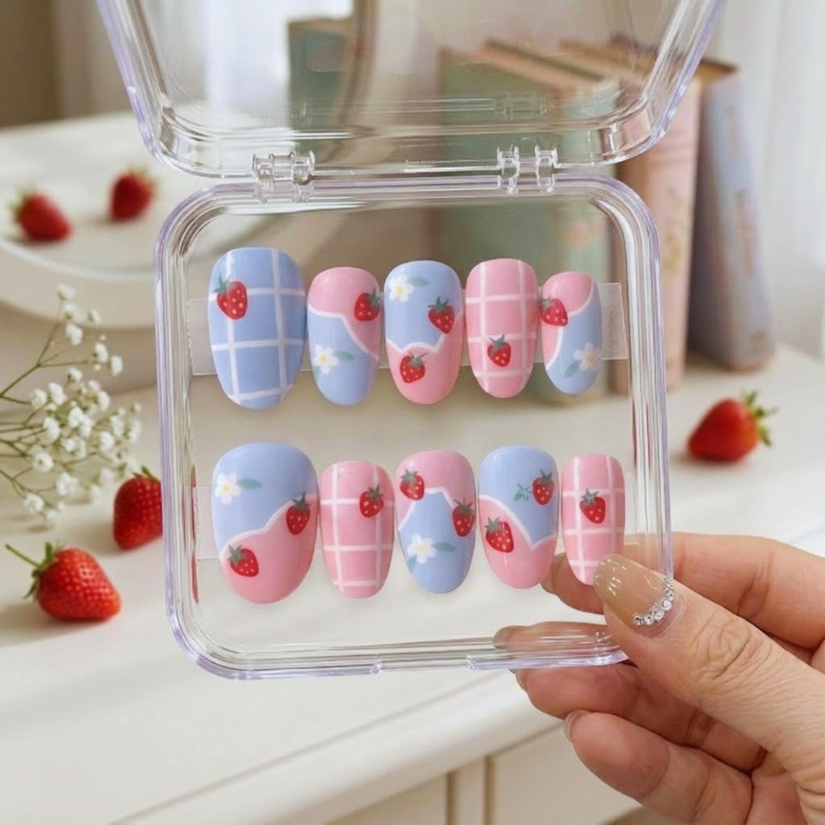 Pastel Strawberry and Daisy Grid Nail Set