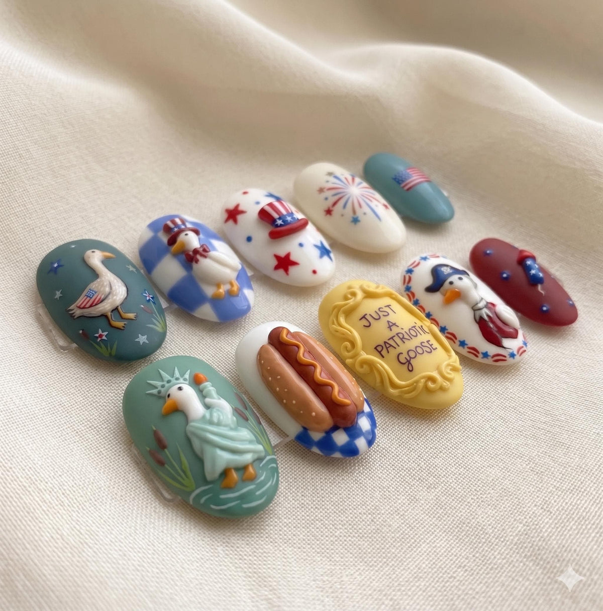 Patriotic Goose Press On Nail Set With 3D Details for Independence Day
