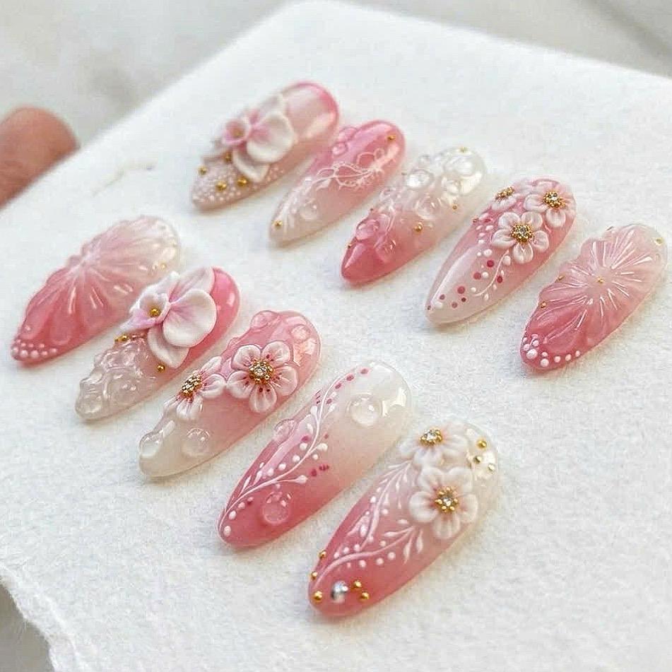 Pink Ombré Floral Press-On Nail Set With 3D Flowers, Dewdrop Details and Gold Studs