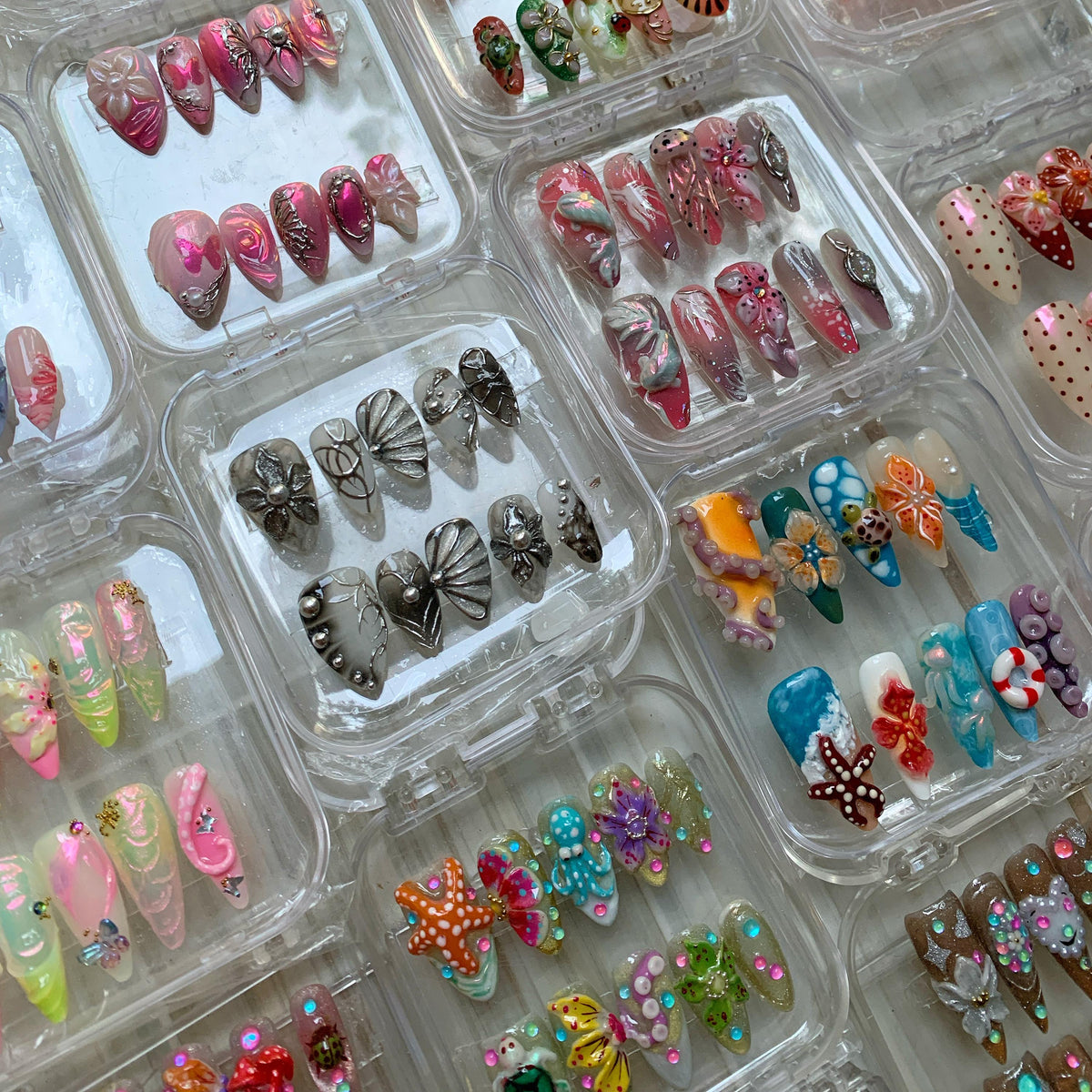 Random 3D Flower Press-On Nail Set