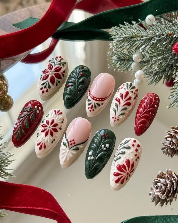 Red, Green & Cream Christmas Floral Press On Nails