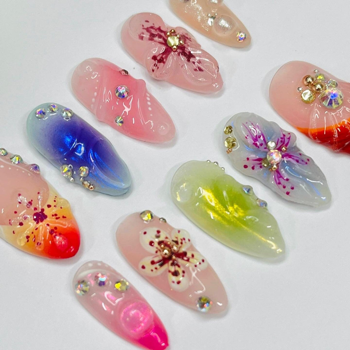 Spring Enchanted Garden Floral Press On Nail Set With Rhinestones