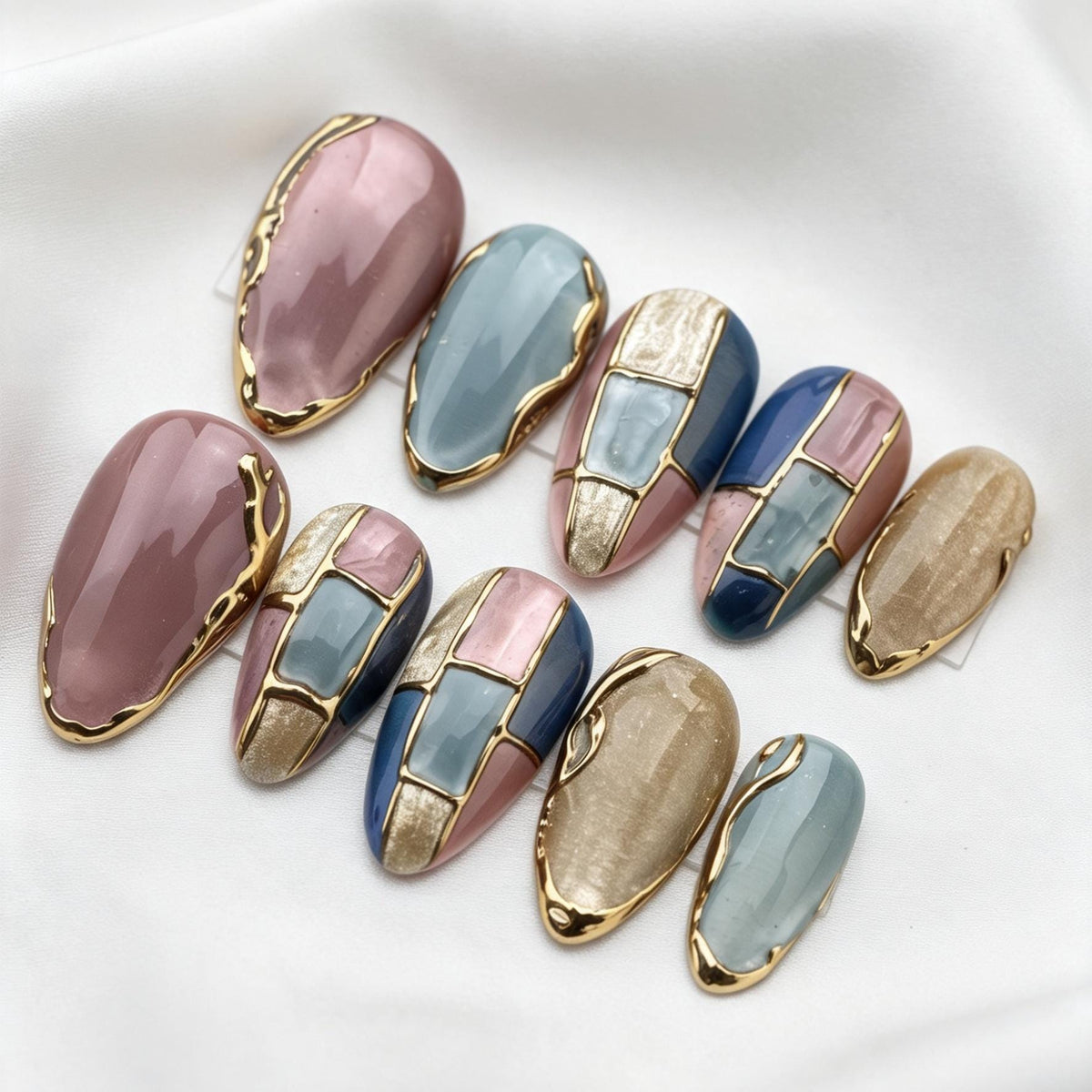 Stained Glass Mosaic Nails With Raised Gold Edging in Mauve and Blue
