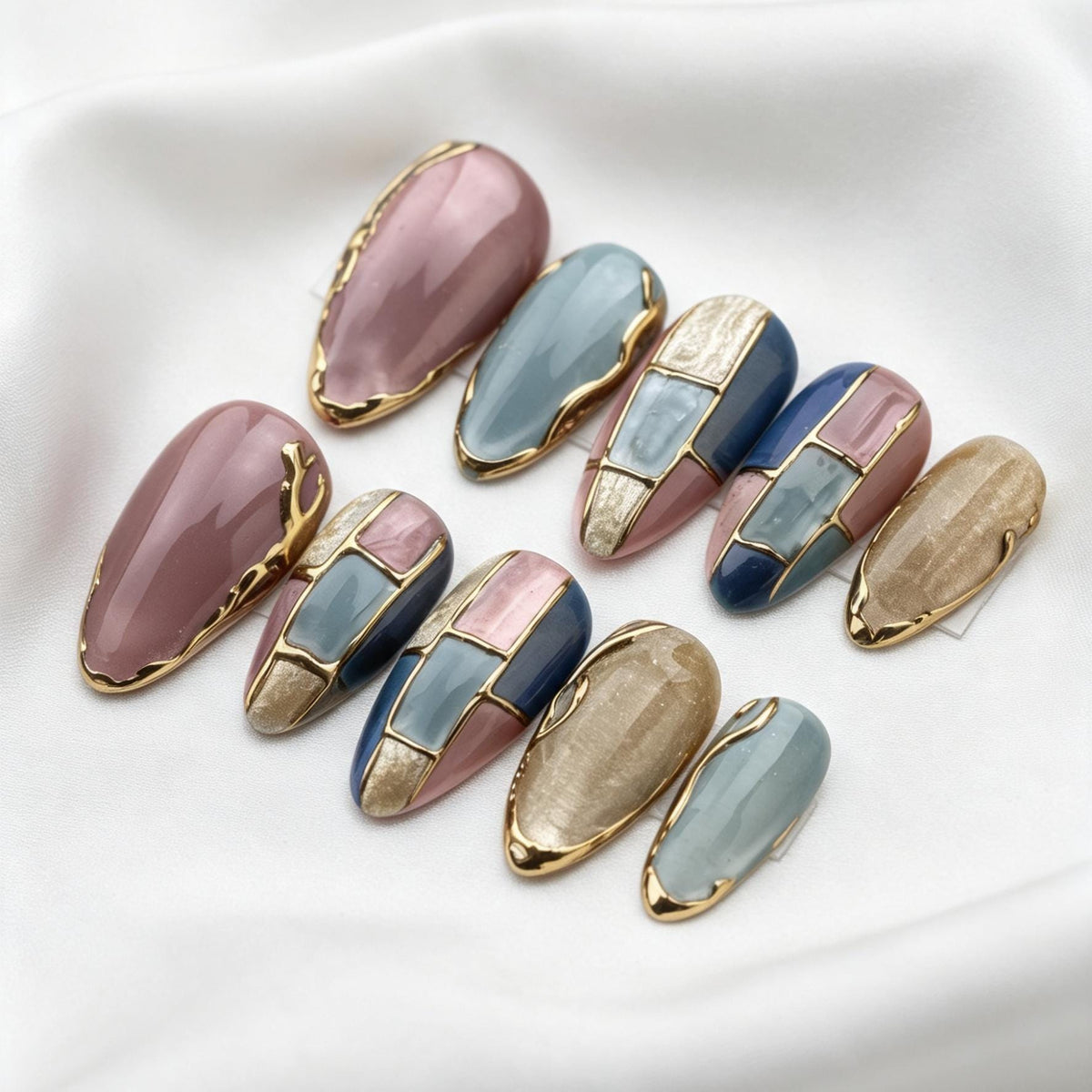 Stained Glass Mosaic Nails With Raised Gold Edging in Mauve and Blue