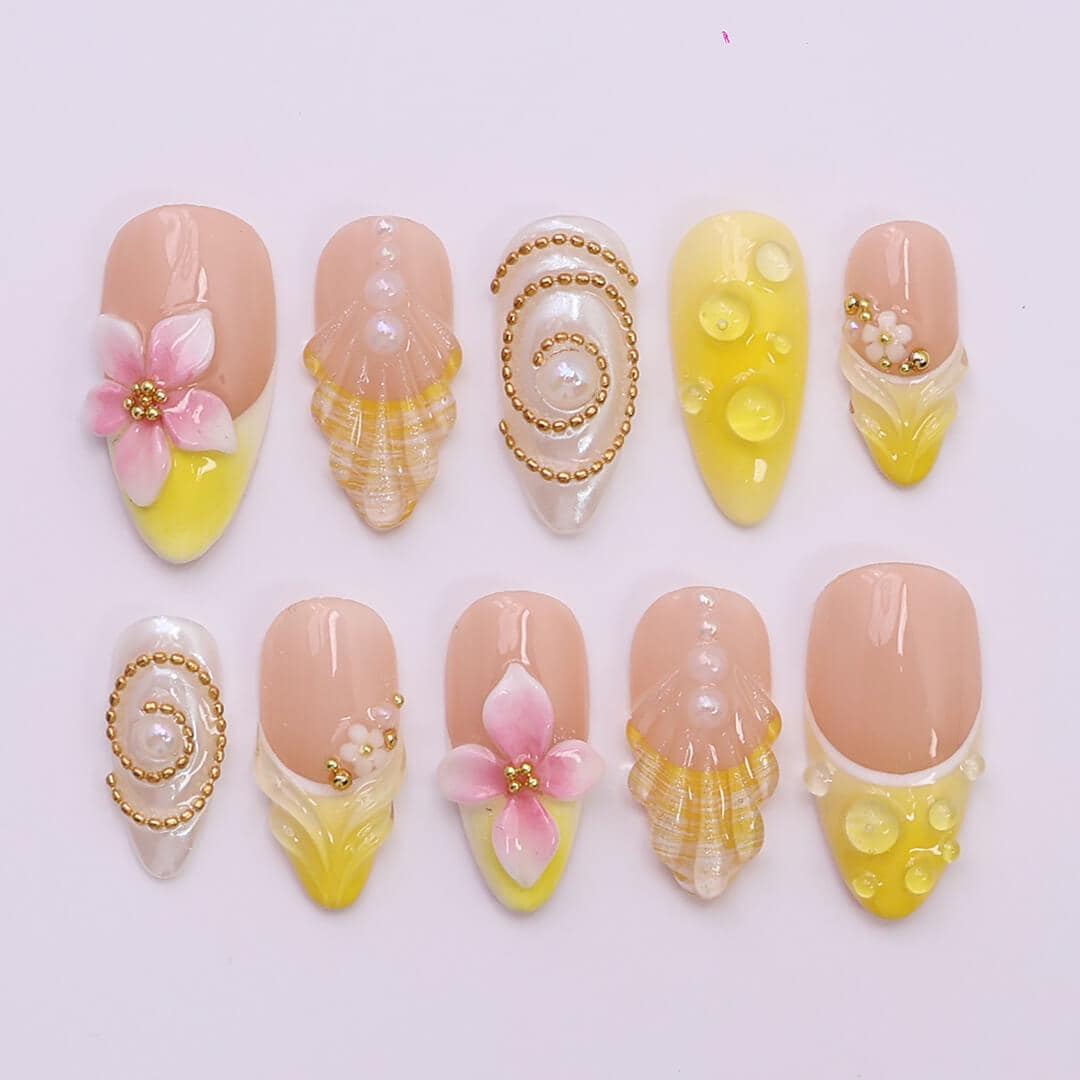 Summer Blush Pink and Yellow Seashell Flower Nails with Gold and Pearl Details