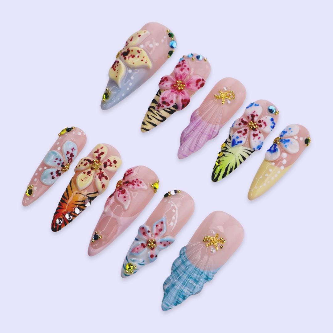 Summer Tropical Pink Press On Nails With 3D Flowers, Shell-Like Tips And Rhinestones