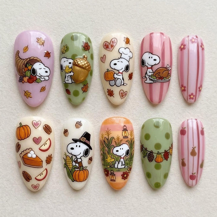 Thanksgiving Press On Nails With Pumpkins, Acorns and Autumn Harvest Designs