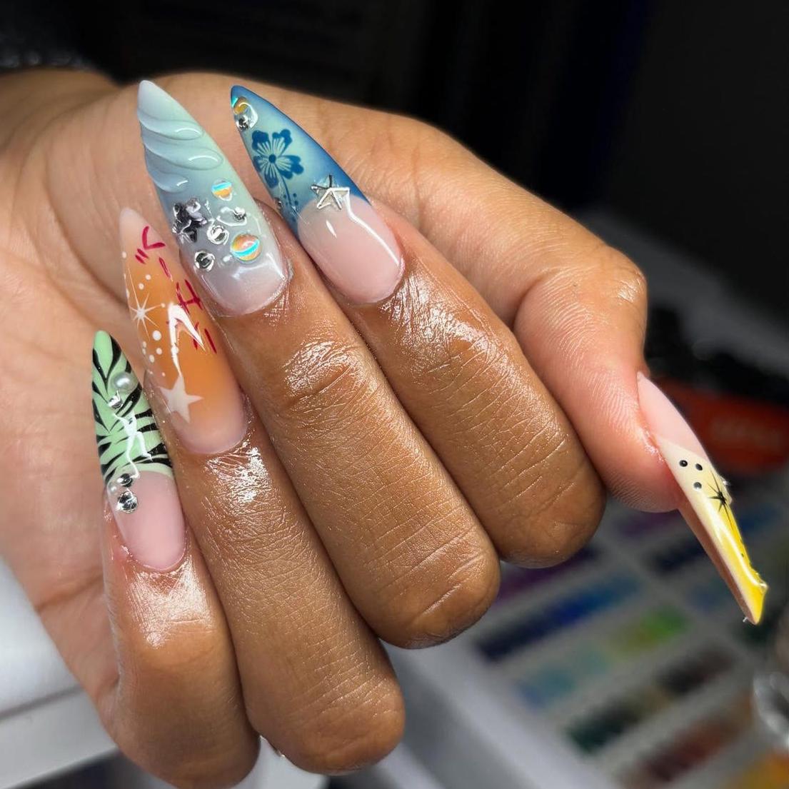 Tropical Y2K Mixed-Print Star, Floral & Zebra Press On Nails