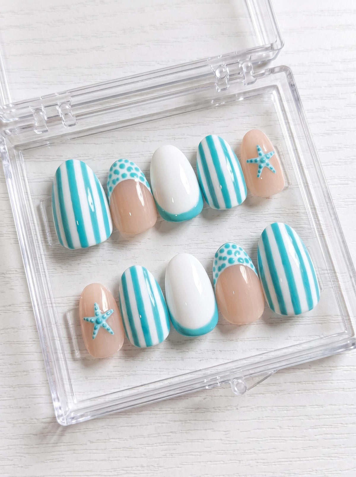 Turquoise Starfish Coastal Stripe Nail Set